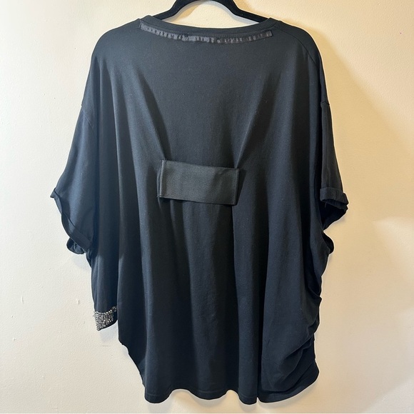 Black Oversized Plus Size Women's Top with Embellished Detail - Picture 3 of 11